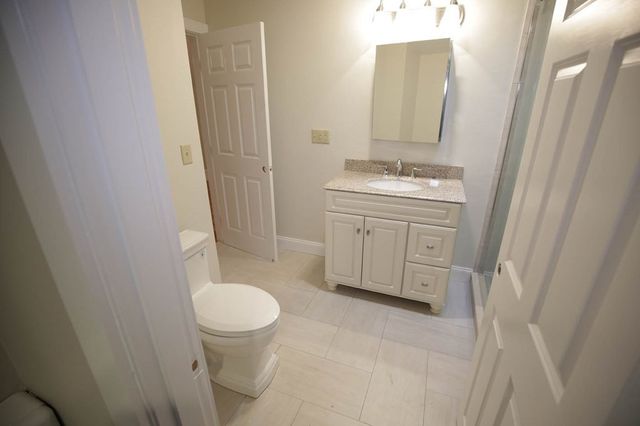 33 Winter St R, Norwell, MA 02061
