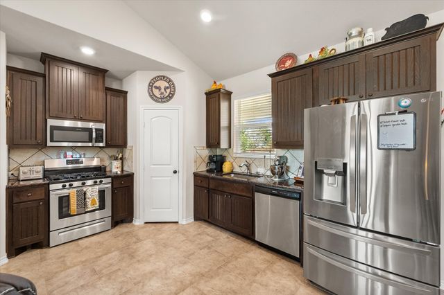 381 County Road 3050, Purdon, TX 76679