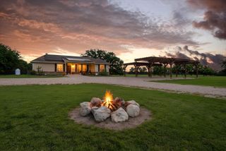 381 County Road 3050, Purdon, TX 76679