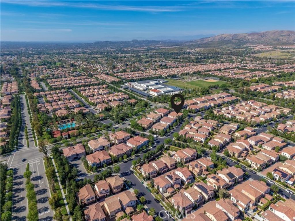 83 Henson, Irvine, CA 92620