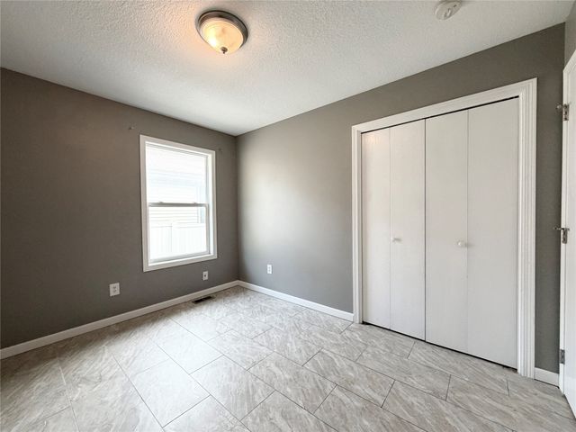 737 SE 27th Court, Des Moines, IA 50317