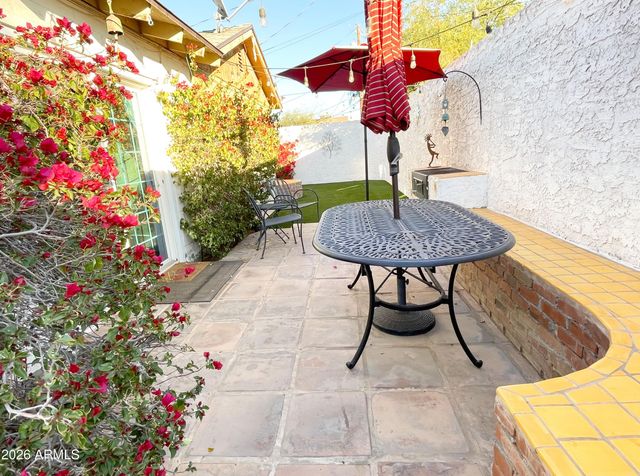 2107 E Monte Vista Road, Phoenix, AZ 85006