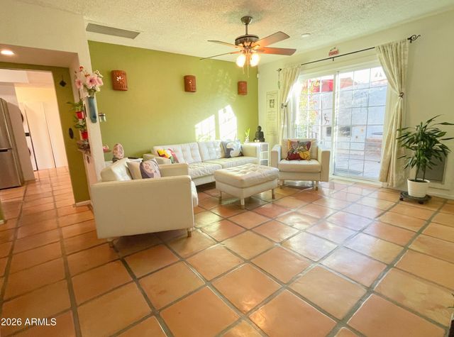 2107 E Monte Vista Road, Phoenix, AZ 85006