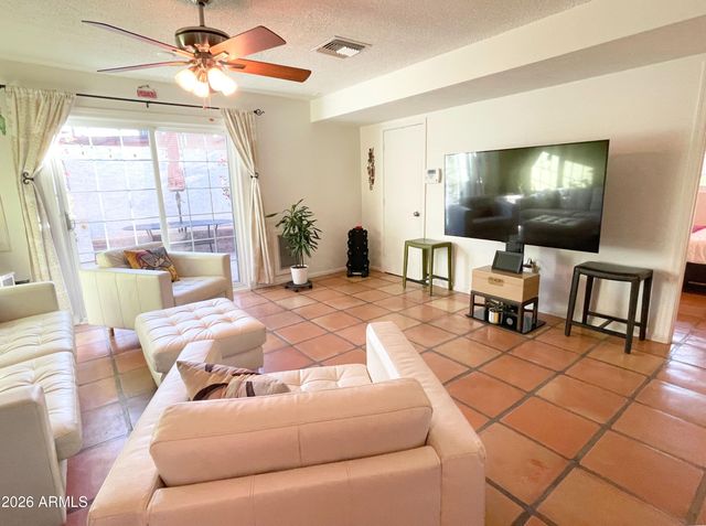 2107 E Monte Vista Road, Phoenix, AZ 85006