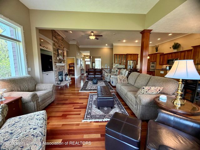 6271 Fenwick Court, East Lansing, MI 48823