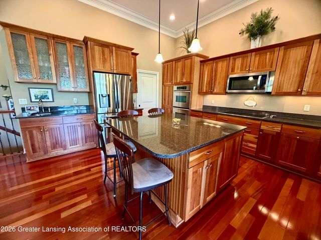 6271 Fenwick Court, East Lansing, MI 48823