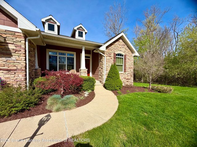 6271 Fenwick Court, East Lansing, MI 48823