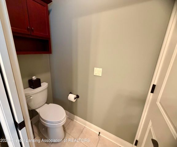 6271 Fenwick Court, East Lansing, MI 48823