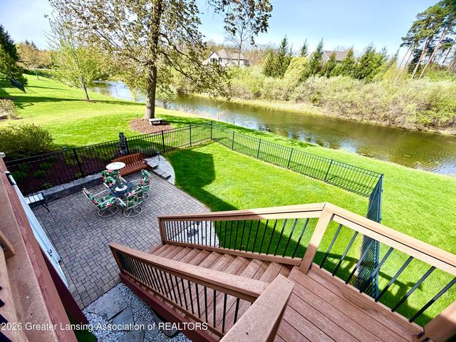 6271 Fenwick Court, East Lansing, MI 48823