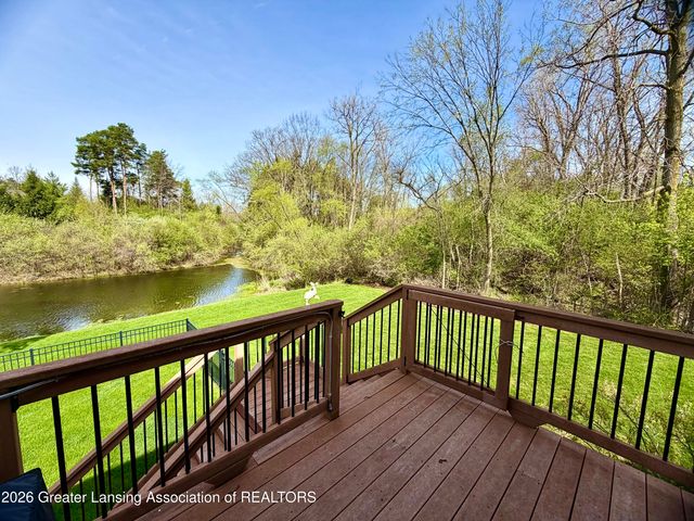 6271 Fenwick Court, East Lansing, MI 48823