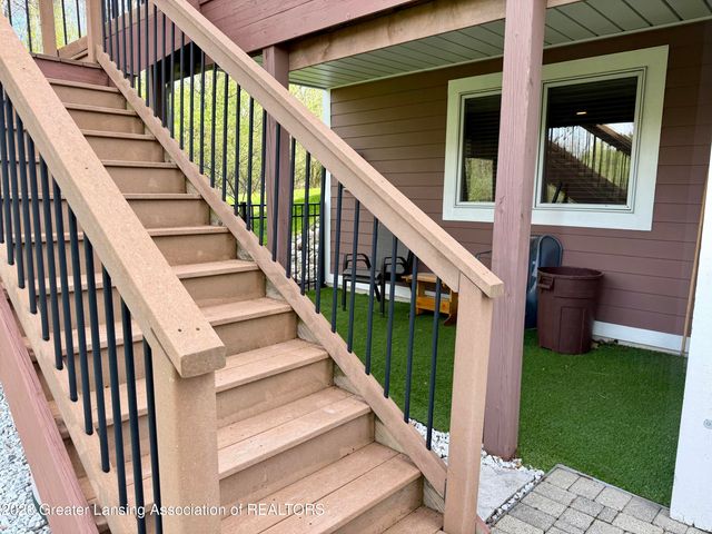6271 Fenwick Court, East Lansing, MI 48823