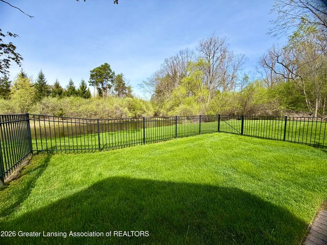 6271 Fenwick Court, East Lansing, MI 48823