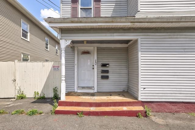 10 Brook St, Brockton, MA 02301