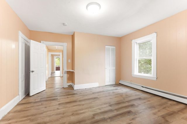 10 Brook St, Brockton, MA 02301