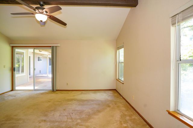 4904 El Don Dr, Rocklin, CA 95677