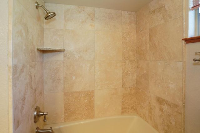 4904 El Don Dr, Rocklin, CA 95677