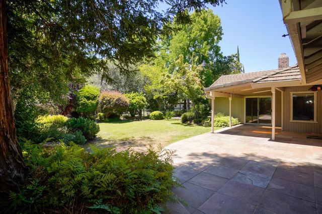4904 El Don Dr, Rocklin, CA 95677