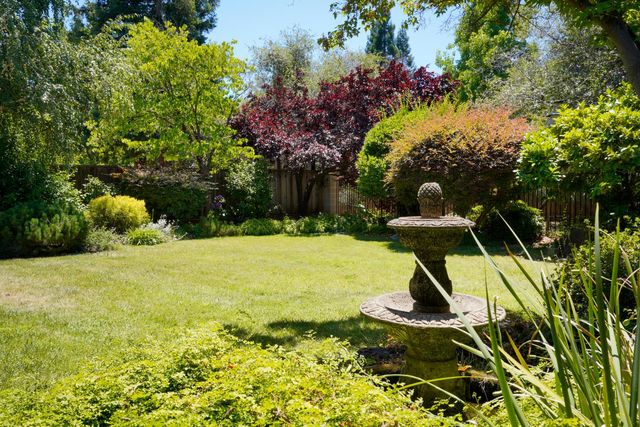 4904 El Don Dr, Rocklin, CA 95677