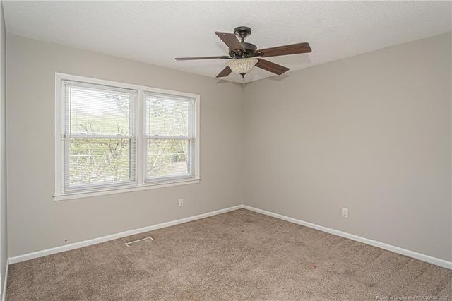 563 Alleghany Road, Fayetteville, NC 28304