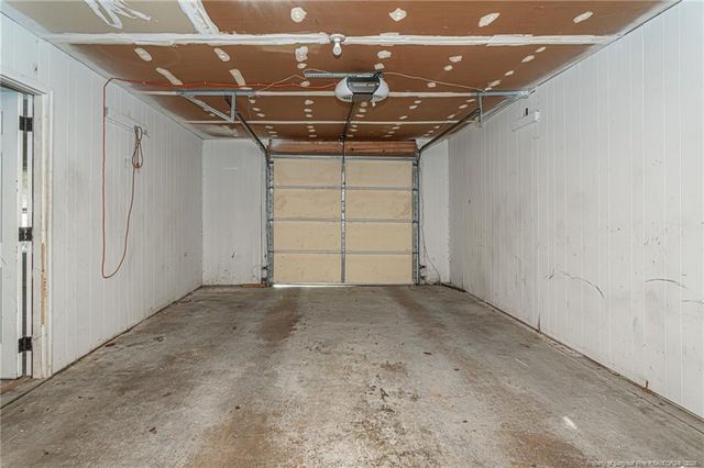 563 Alleghany Road, Fayetteville, NC 28304