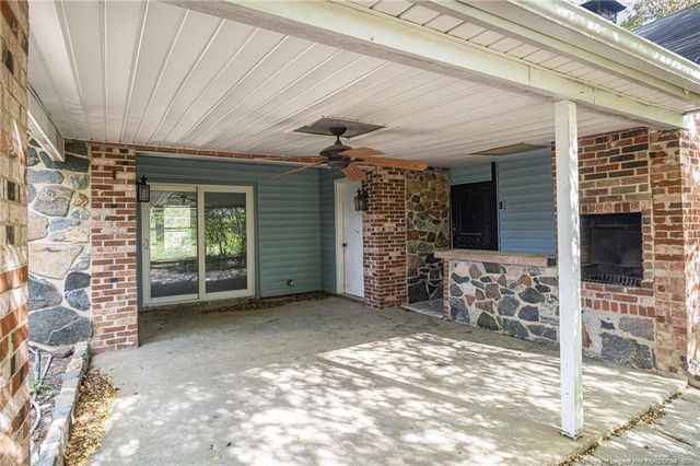 563 Alleghany Road, Fayetteville, NC 28304