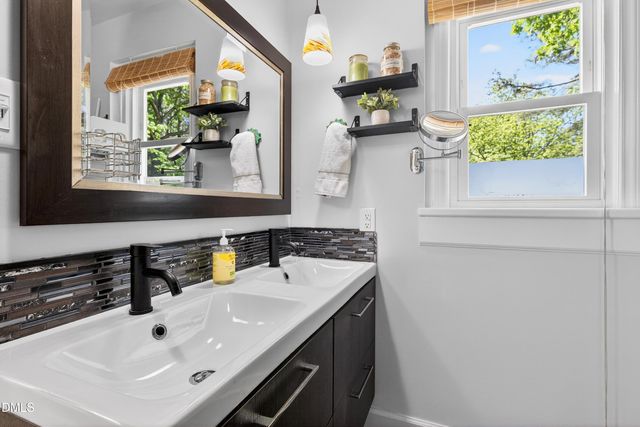 101 Glasgow Road, Cary, NC 27511