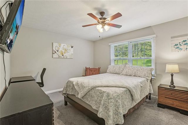 3284 Creekside Drive SE, Conyers, GA 30094