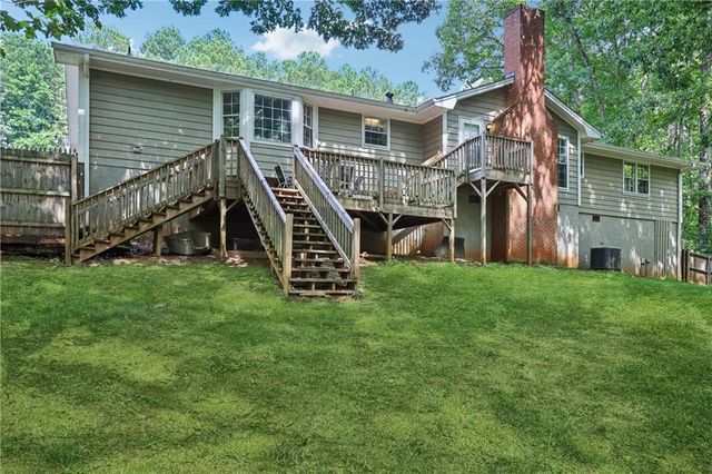 3284 Creekside Drive SE, Conyers, GA 30094