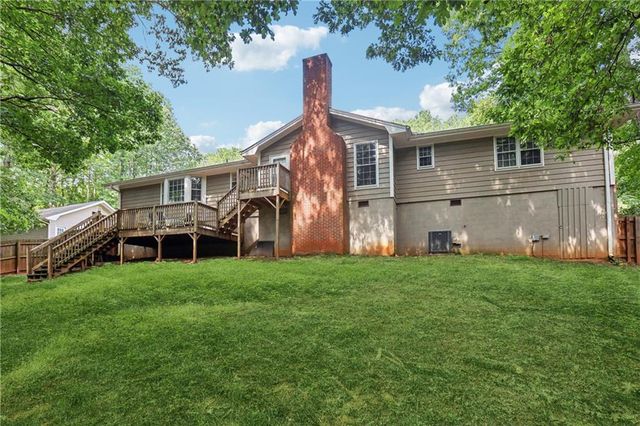 3284 Creekside Drive SE, Conyers, GA 30094