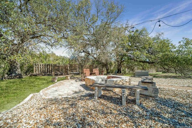 1123 Long Hollow, Canyon Lake, TX 78133