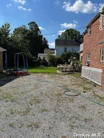 59 Radnor Road, Great Neck, NY 11023