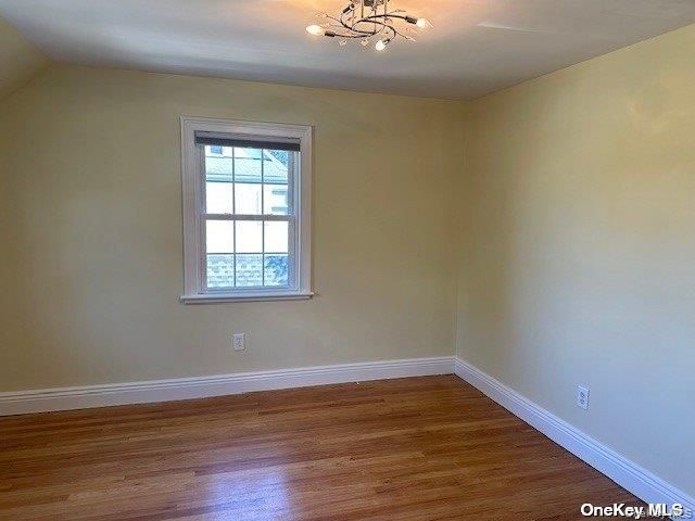 59 Radnor Road, Great Neck, NY 11023
