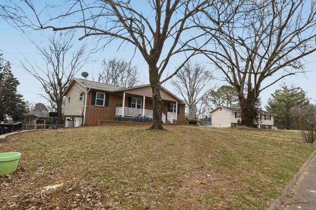 3106 Sycamore View Ct, Knoxville, TN 37921