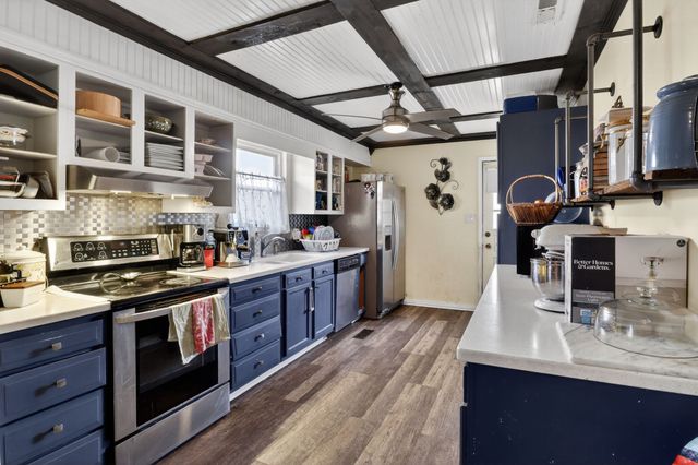 3106 Sycamore View Ct, Knoxville, TN 37921