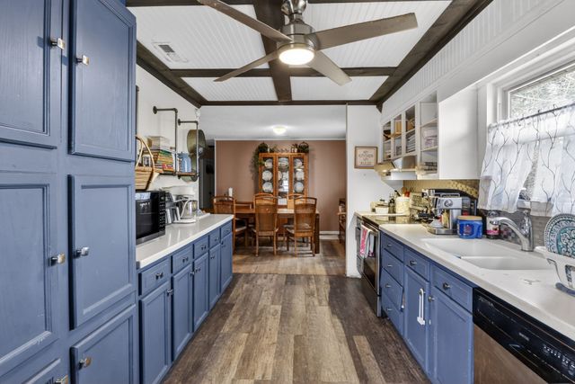 3106 Sycamore View Ct, Knoxville, TN 37921