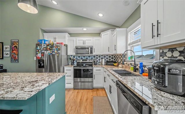 203 Majestic, Waynesville, MO 65583