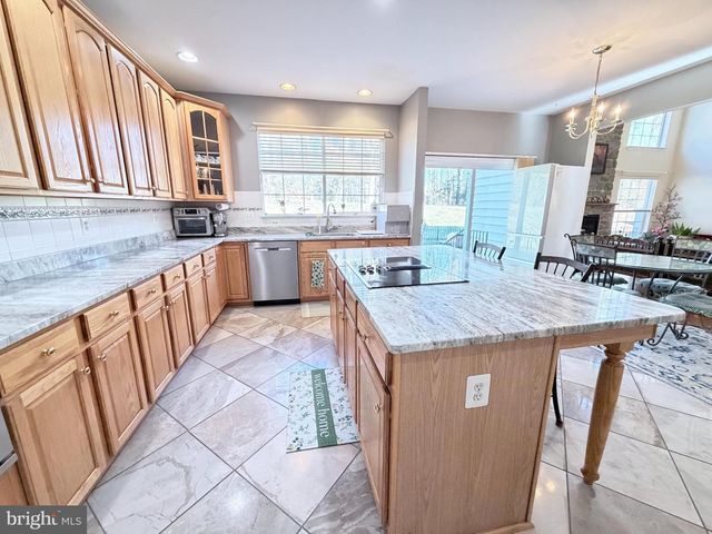 8420 SUMMER BREEZE PL, Manassas, VA 20112