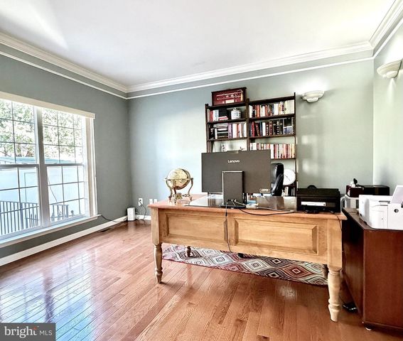 8420 SUMMER BREEZE PL, Manassas, VA 20112