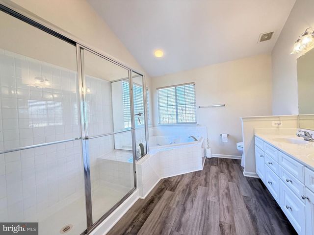 8420 SUMMER BREEZE PL, Manassas, VA 20112