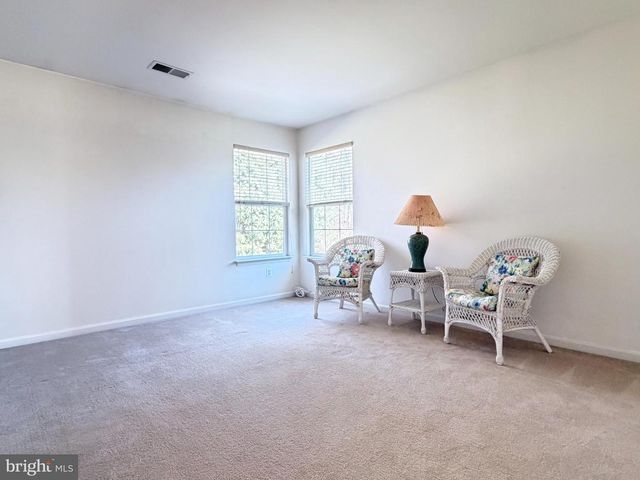 8420 SUMMER BREEZE PL, Manassas, VA 20112