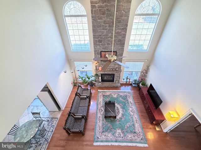 8420 SUMMER BREEZE PL, Manassas, VA 20112