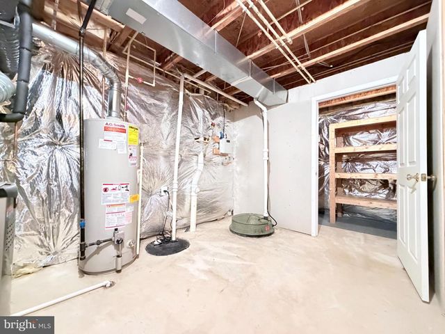 8420 SUMMER BREEZE PL, Manassas, VA 20112