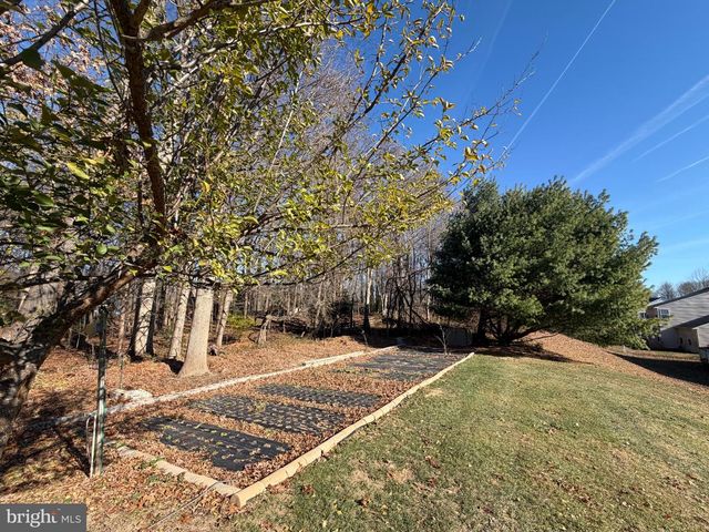 8420 SUMMER BREEZE PL, Manassas, VA 20112