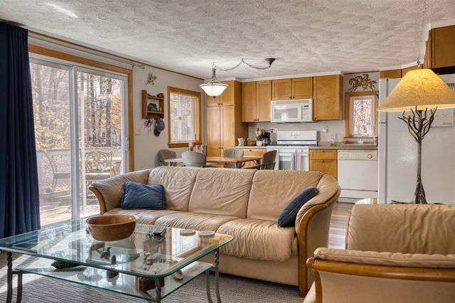 49 Mountain View Drive, Moultonborough, NH 03254