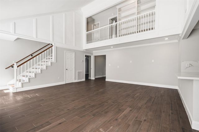 903 Crossroads Drive, Houston, TX 77079