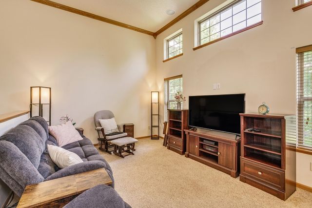 3143 Frontier Drive, Woodbury, MN 55129