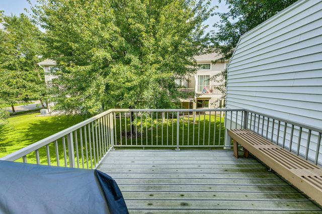 3143 Frontier Drive, Woodbury, MN 55129