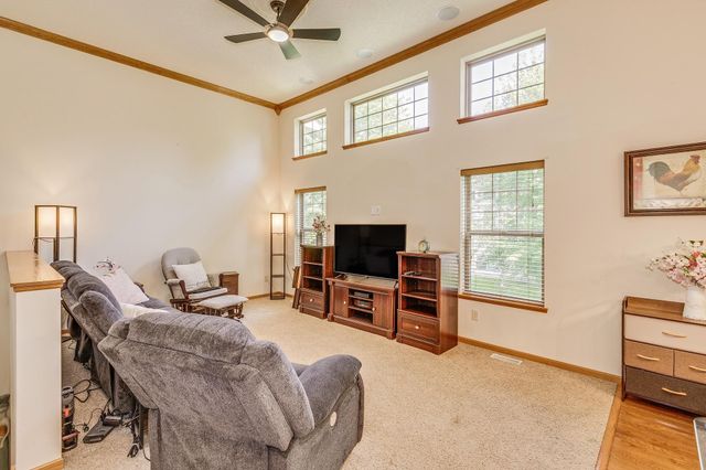 3143 Frontier Drive, Woodbury, MN 55129