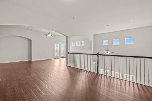 8604 Calvin Road, Irving, TX 75063