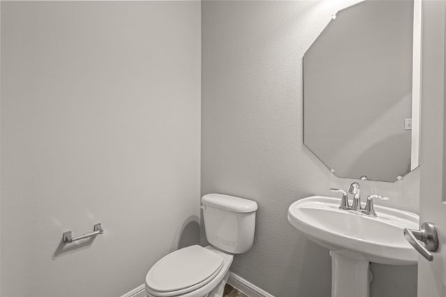 8604 Calvin Road, Irving, TX 75063